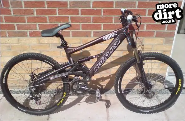 Saracen raw best sale 2 mountain bike