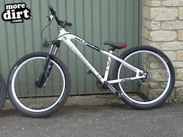 Saracen instinct mountain discount bike