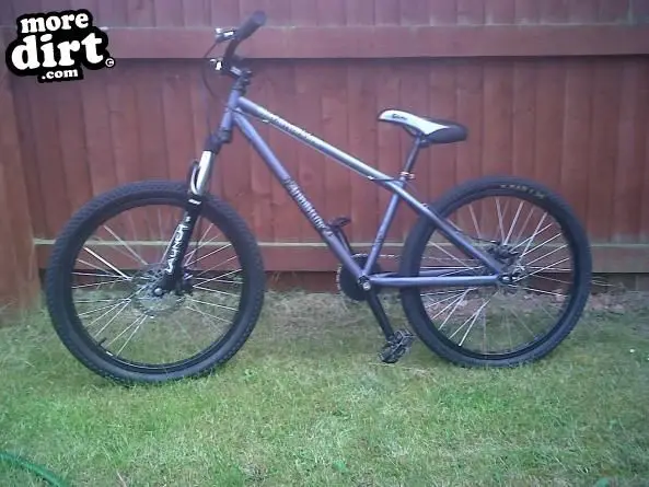 Saracen amplitude jump discount bike