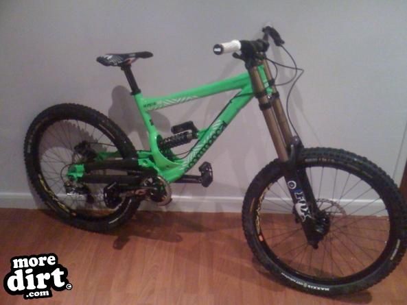 Commencal - Supreme DH 2010