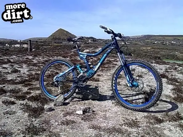 giant stance e  2 electric mountain bike 2019