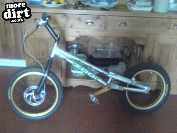 Zoo discount trials bike