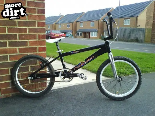 freeagent team limo BMX 28748