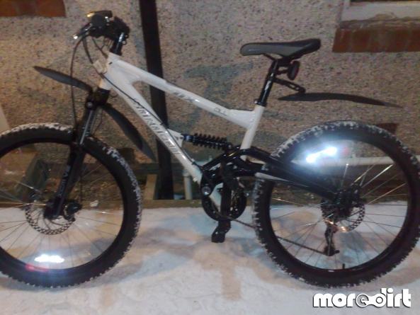 saracen raw dx mountain bike