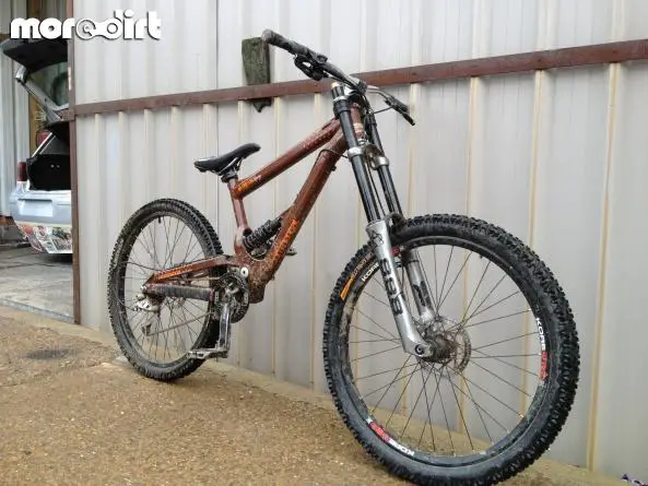 Commencal - mini dh 2 