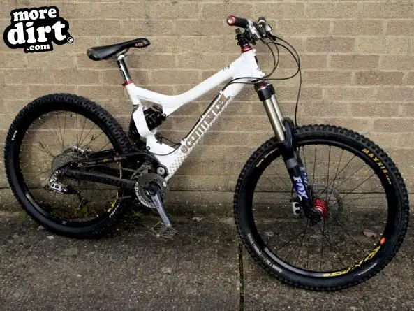 Commencal supreme best sale dh 2007