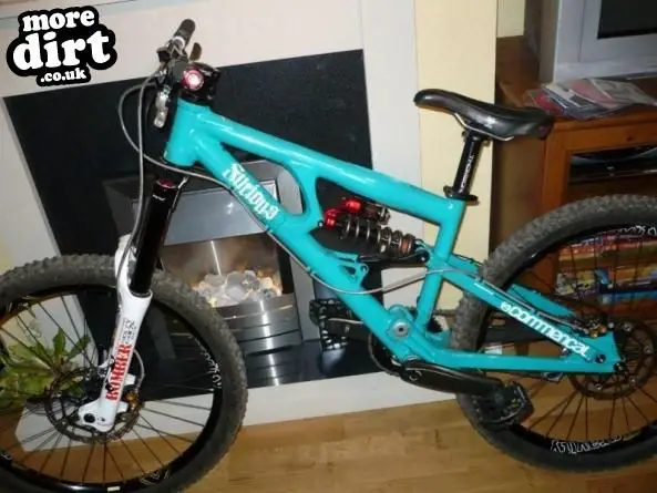 Commencal - Furious