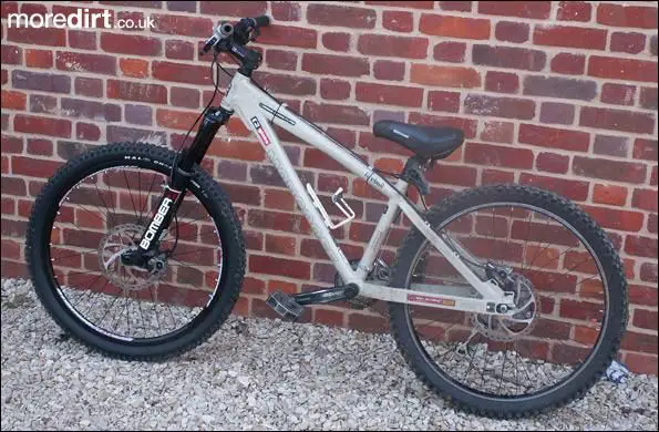 mongoose fireball jump bike