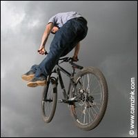 SRAM Signs Zink!