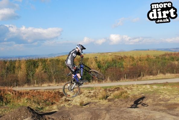 Carlton Bank DH