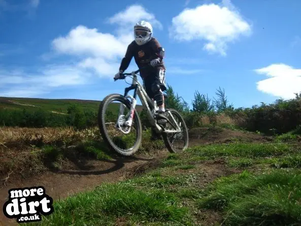 Carlton Bank DH