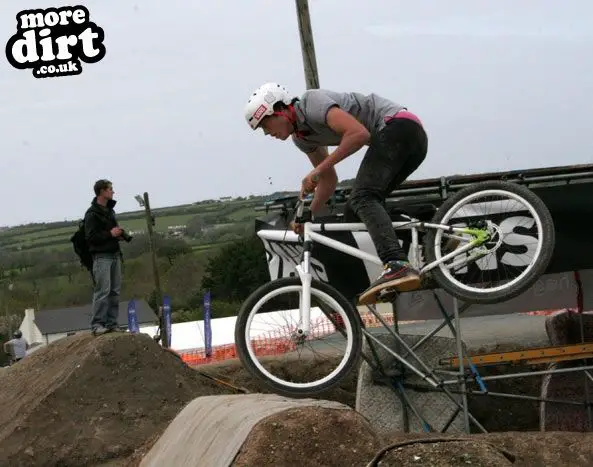 The Track - Portreath