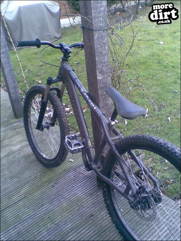 old saracen bikes