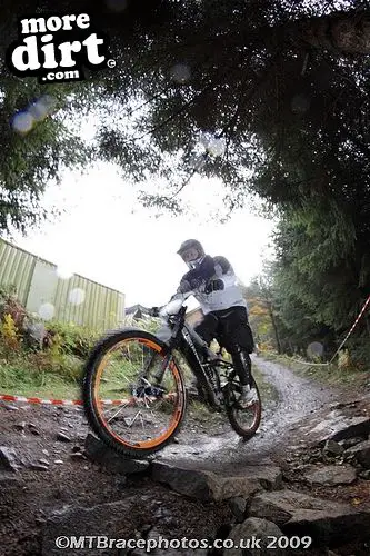 Danny Hart’s Descend Bike Park