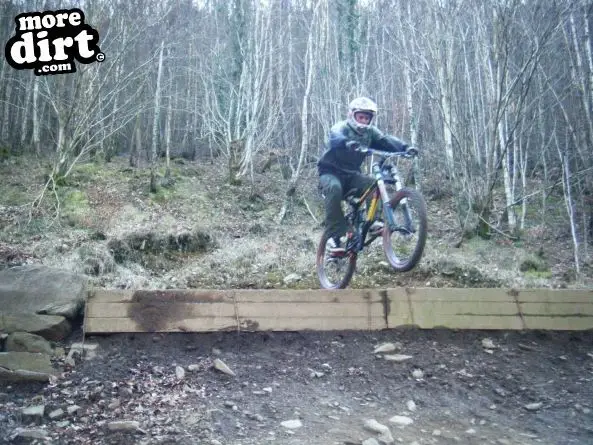 Y Mynydd Downhill - Cwmcarn