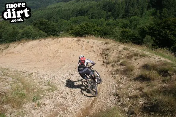 Y Mynydd Downhill - Cwmcarn