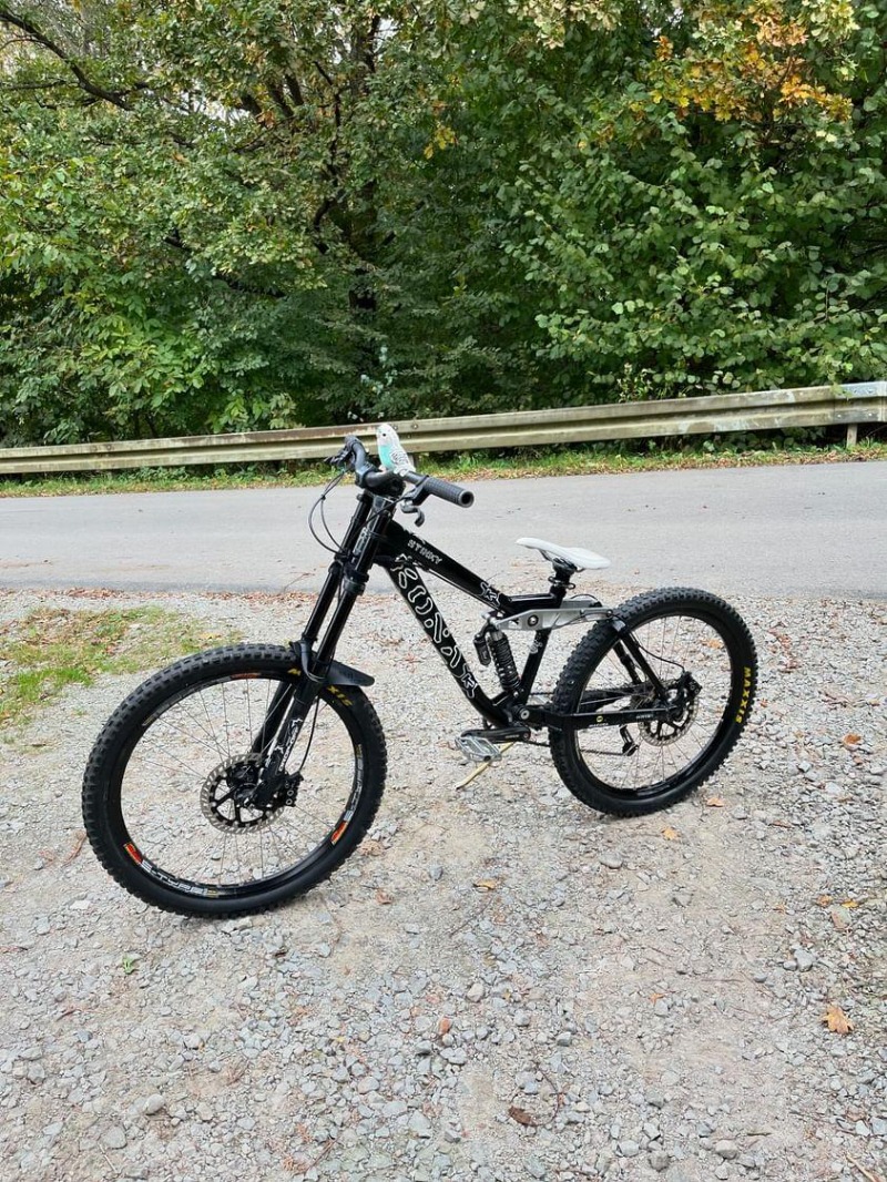 Mountain Bike